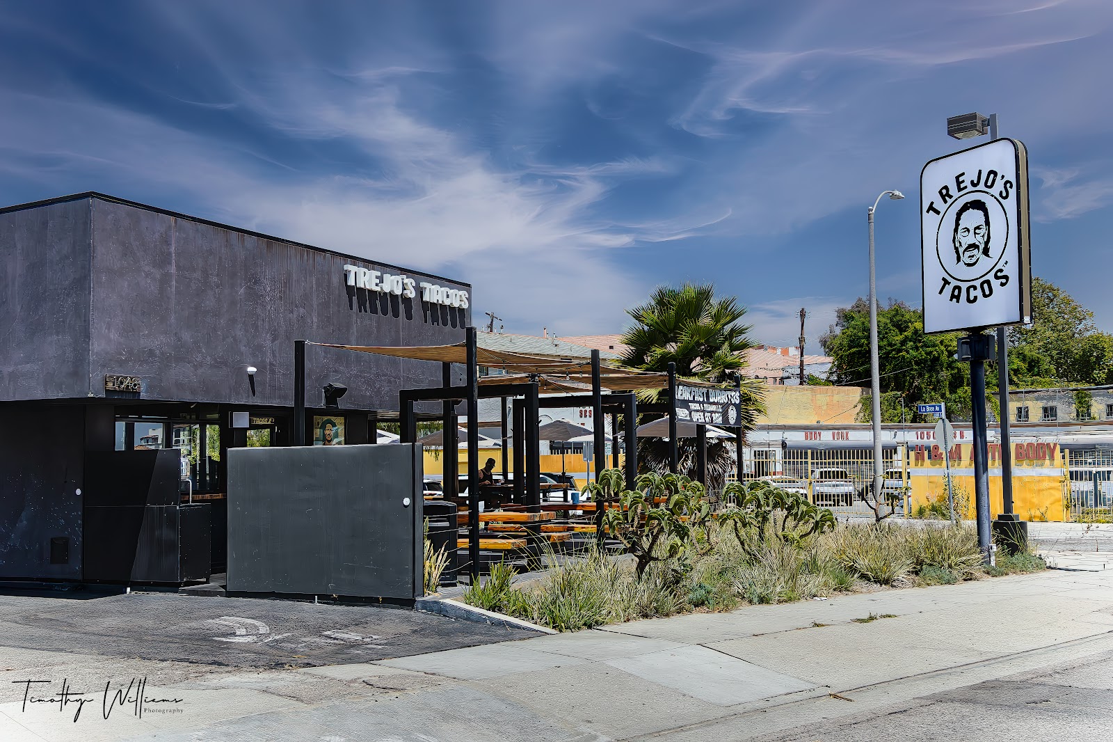 Trejo's Tacos - La Brea Ave — photo 20
